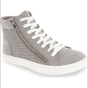 Steve Madden High Top Sneakers